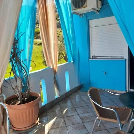 Delfini 4* Akhladherí