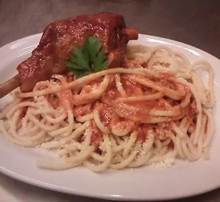 Delfini 4* Akhladherí