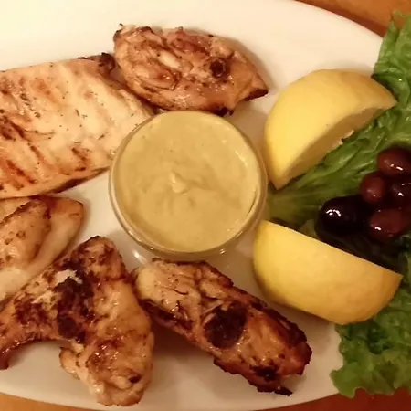 Delfini 4* Akhladherí