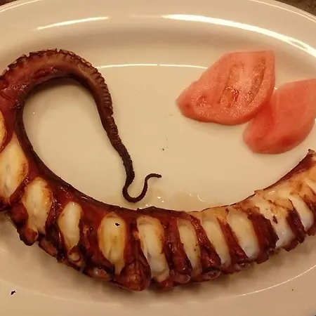 Delfini 4* Akhladherí