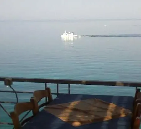 Delfini 4* Akhladherí